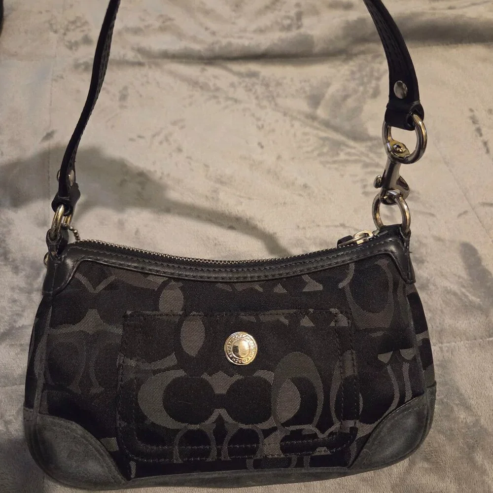 Small black and Grey Coach "C" initial bag - Picture 1 of 7